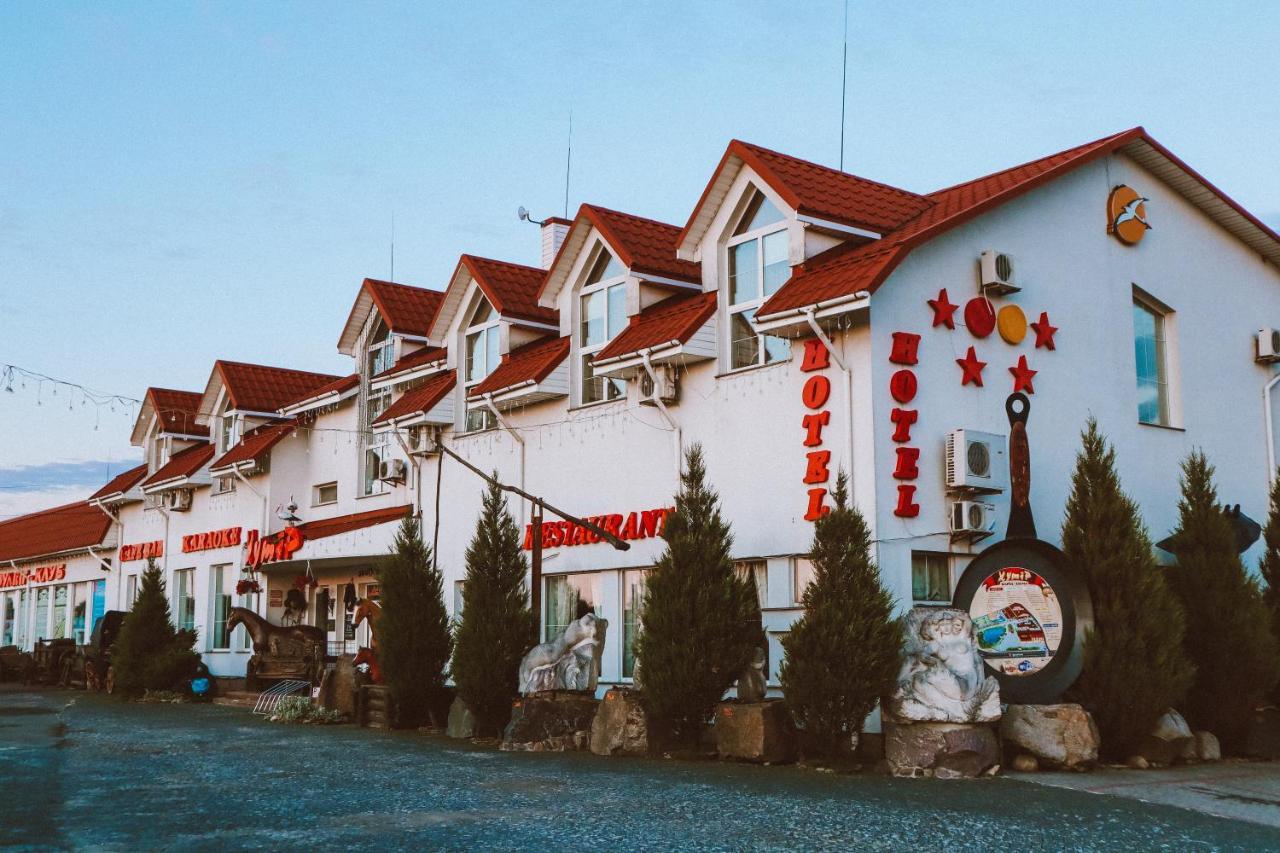 Hotel Complex Khutor Velyka Omelyana Exterior foto